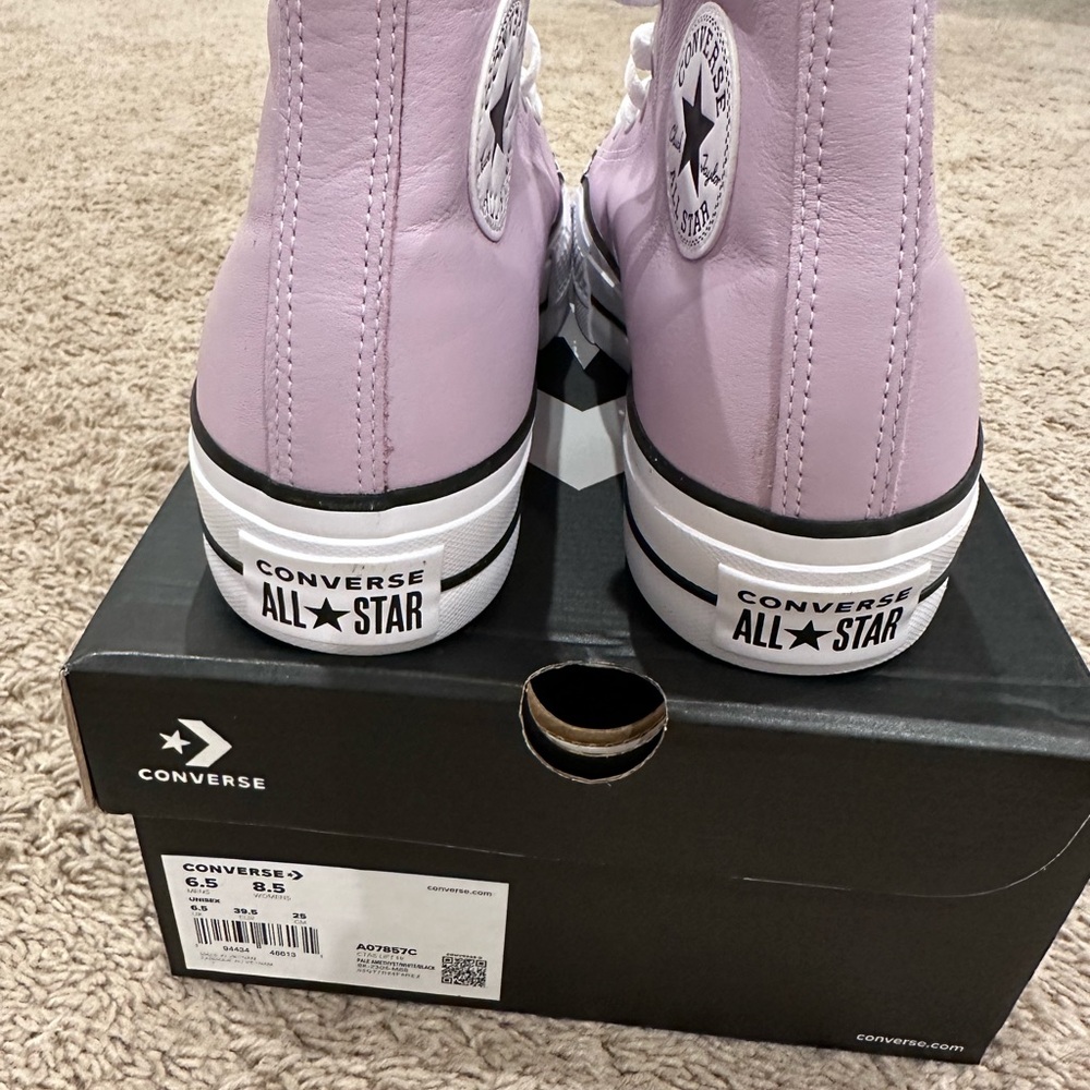 Converse Purple and White High-Top Sneakers Canvas Classic - Picture 2 of 8